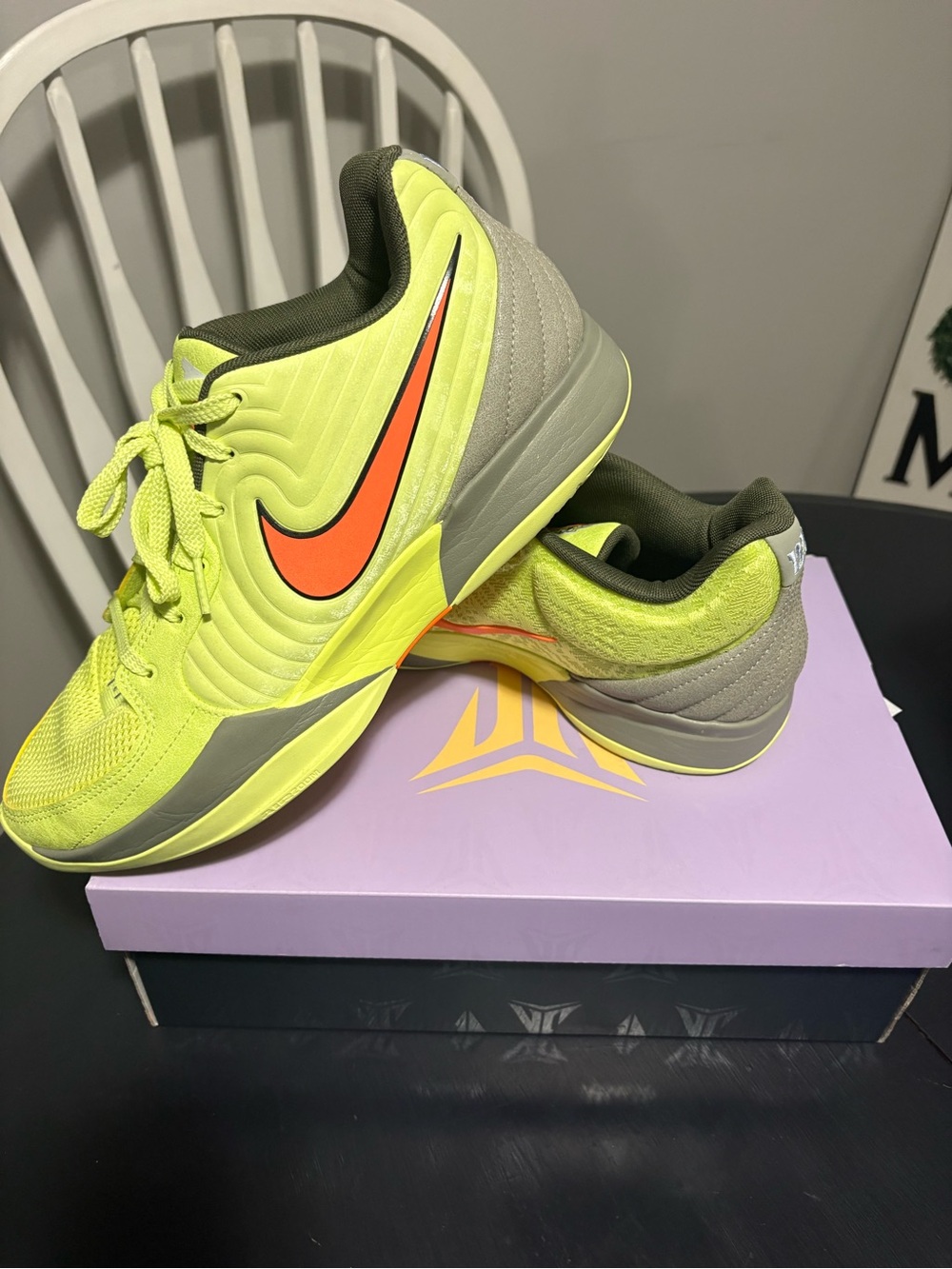 Nike Men’s JA 2 Twelve Time